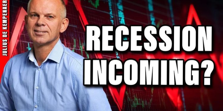 Recession Ahead? Sector Rotation Model Warns of Rising Risk